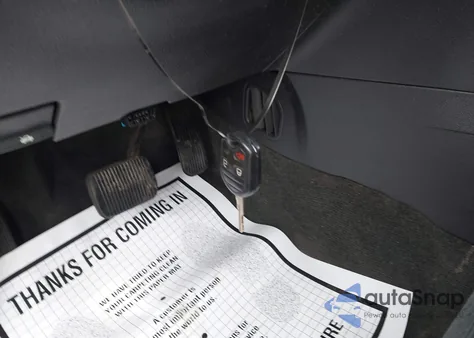 2015 Ford Explorer Xlt z USA, uszkodzony, nr VIN 1FM5K8D81FGA52604